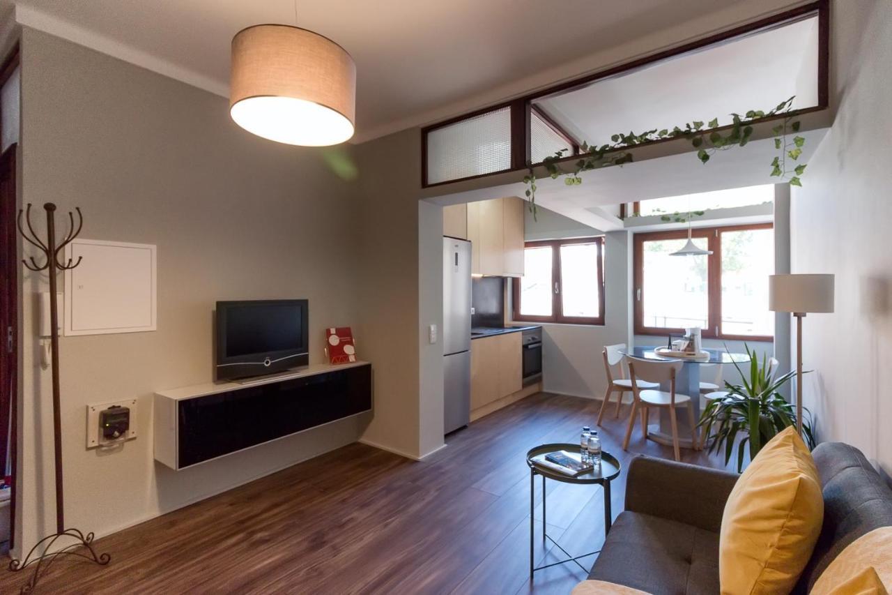 Family Trindad Flat Apartment Porto Exterior photo